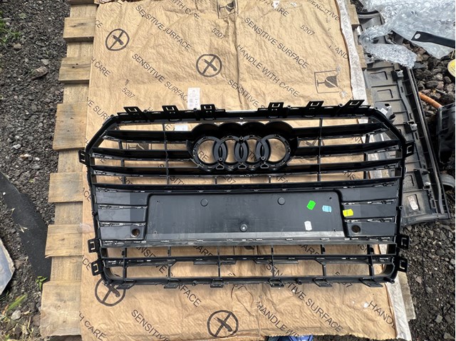 Atrapa chłodnicy do Audi A6 C7 4G2, 4GC