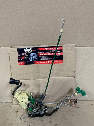 Zamek drzwi przednich lewych KIA Sorento I