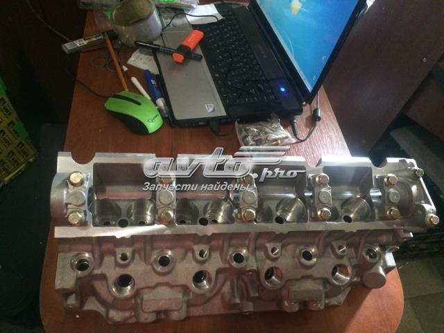 7701478460 Renault (RVI) Głowica cylindrów