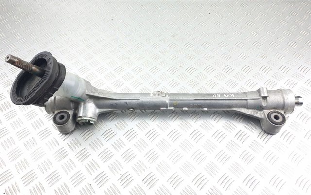480015FA6A Nissan/Infiniti Listwa kierownicza (maglownica)