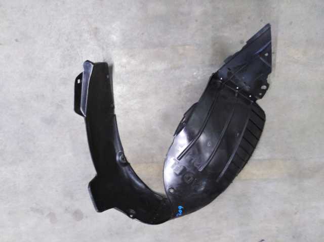 868123X700 Hyundai/Kia Nadkole błotnika przedniego prawe