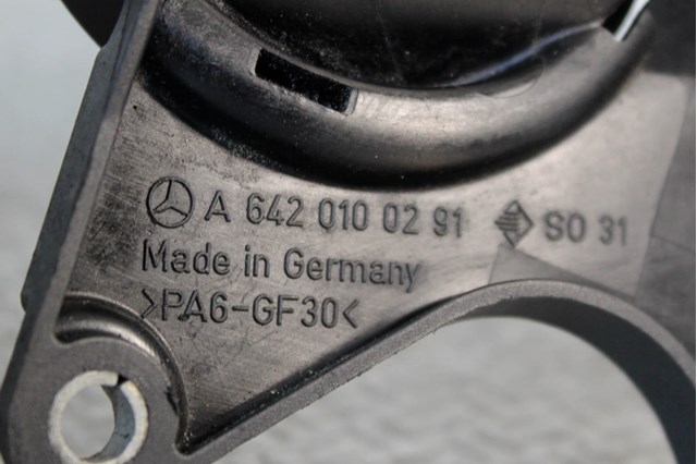 Do koszyka Zawór PCV odpowietrzający silnik Mercedes Sprinter II 3,5-t 906