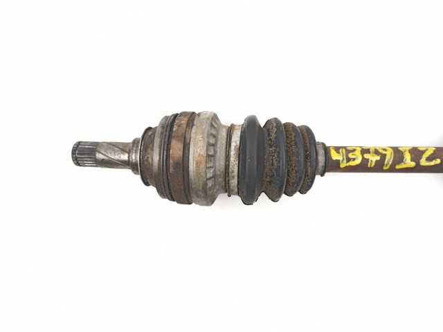 Półoś napędowa przednia lewa 90009975 Opel
