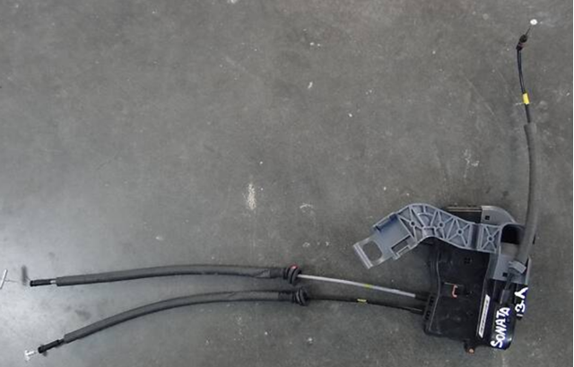 Zamek drzwi tylnych lewych Hyundai Sonata VI