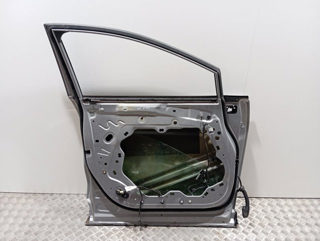 Drzwi przednie lewe 2405130 Ford