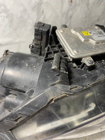 Reflektor lewy Hyundai/Kia 921012T421 cena, od 372,53 USD
