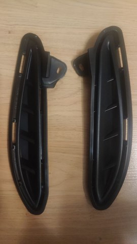 5212848180 Toyota Kratka zderzaka przedniego lewa