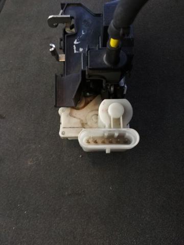 Do koszyka Zamek drzwi przednich prawych Fiat Doblo I 223