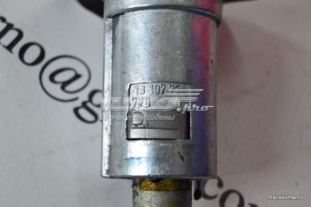 Do koszyka Zamek drzwi przednich lewych Opel Corsa B S93