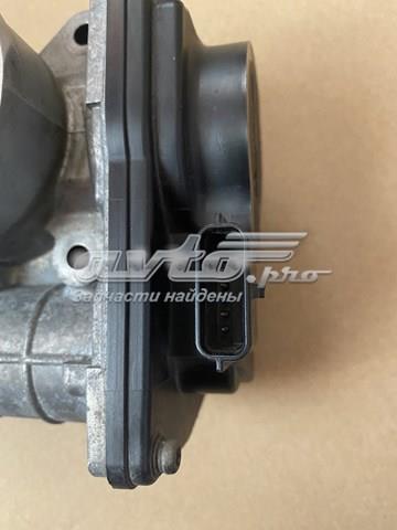 Do koszyka 161191KA0B Nissan/Infiniti Przepustnica, komplet