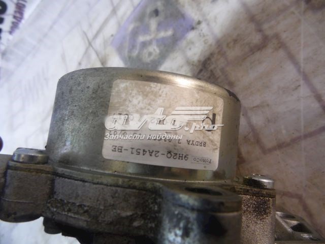 Pompa podciśnienia 9H2Q2A451BE Land Rover