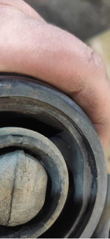 FG9Z3078A Ford Wahacz zawieszenia przedniego dolny prawy