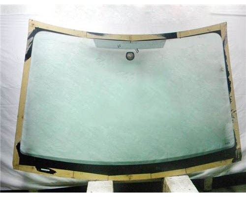 Szyba przednia Citroen C-Elysee sedana (2013 - 2026) cena, od 106,08 USD