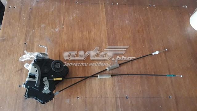 Zamek drzwi przednich lewych Toyota Camry VII