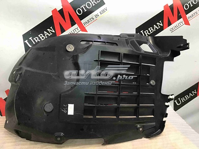 Nadkole błotnika przedniego prawe przednie LR097995 Land Rover