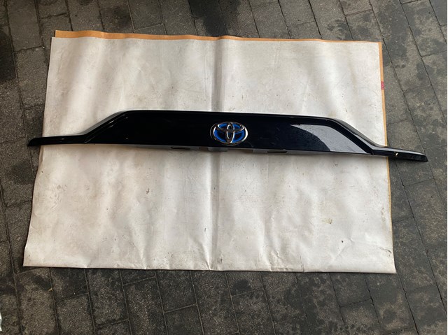 7680142240 Toyota Nakładka klapy bagażnika