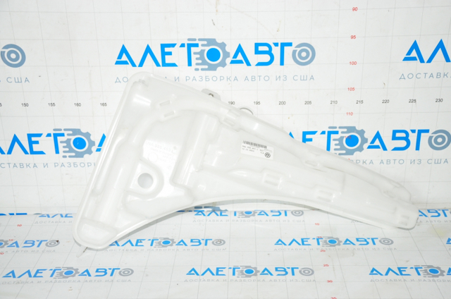 Do koszyka Zbiorniczek spryskiwacza szyb Volkswagen Tiguan Allspace  BW2, BJ2