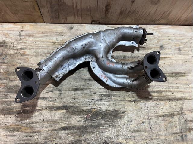  Kolektor wydechowy Subaru Outback 3