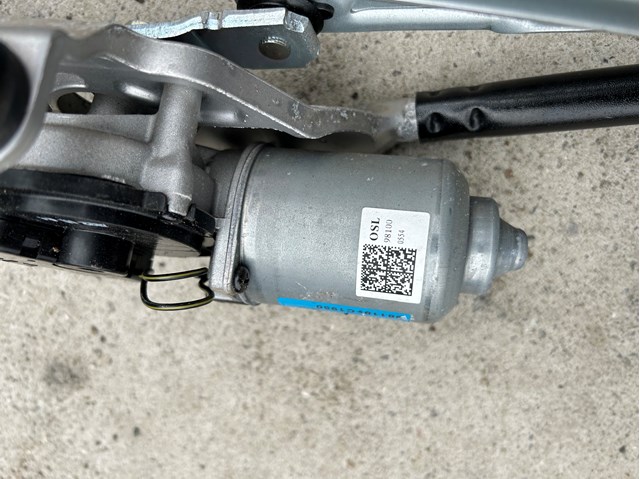 Silniczek wycieraczki szyby przedniej HYUNDAI Sonata VIII sedana (DN8) (2019 - 2026) cena, od 78,73 USD