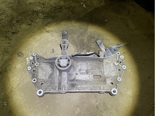 1K0199313N VAG Korpus osi przedniej