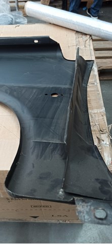 Błotnik przedni prawy Lada 21093840301000