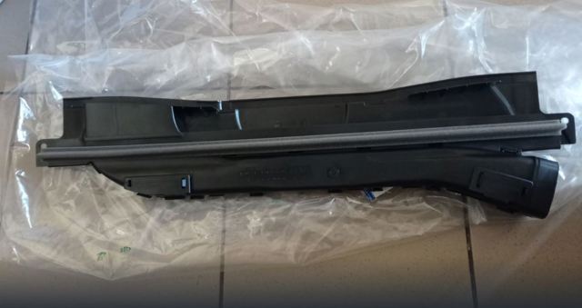  Wlot powietrza do filtra powietrza Ford Focus 4