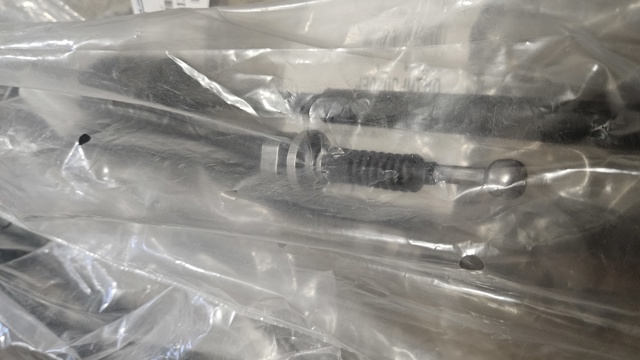 Zestaw linki hamulca ręcznego General Motors 13441135 cena, od 90,64 USD