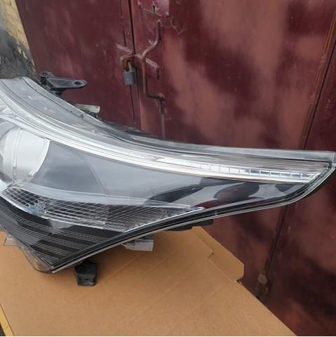 Reflektor lewy Toyota 8117005351 cena, od 412,63 USD