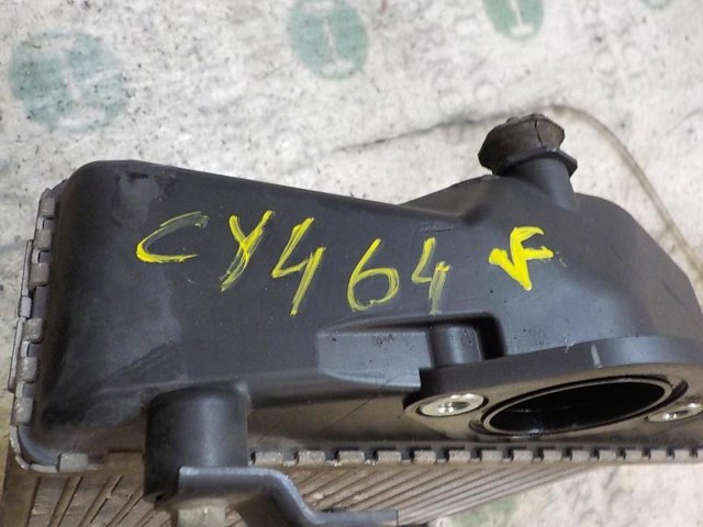 R2AX13565 Mazda Chłodnica intercoolera