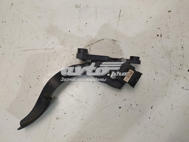 Do koszyka Pedał przyspieszenia (gazu) Hyundai Accent IV RB