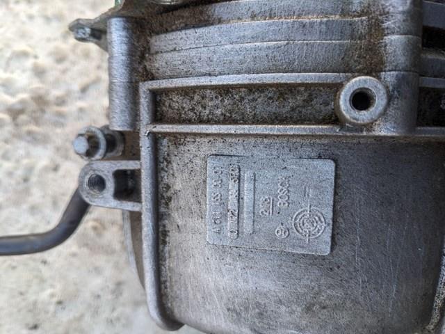  Wspornik alternatora Mercedes E 