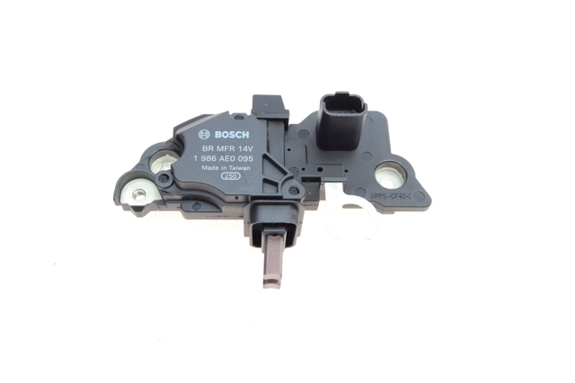 Regulator alternatora (przekaźnik ładowania) Bosch 1986AE0095