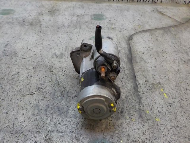 Do koszyka M000T87881 Nissan/Infiniti Rozrusznik