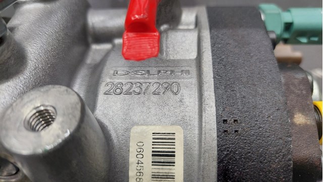 Pompa wtryskowa wysokiego ciśnienia 167000741R Renault (RVI)