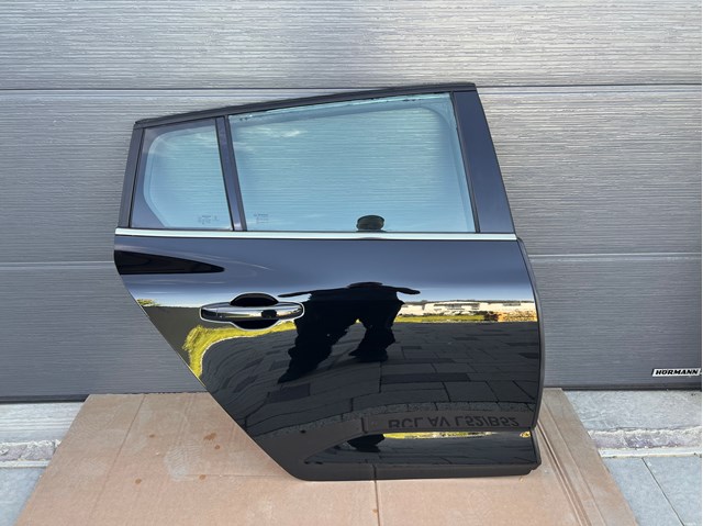 Drzwi tylne prawe Renault Megane IV kombi (K9A, K9M, K9N) (2016 - 2026) cena, od 702,92 USD