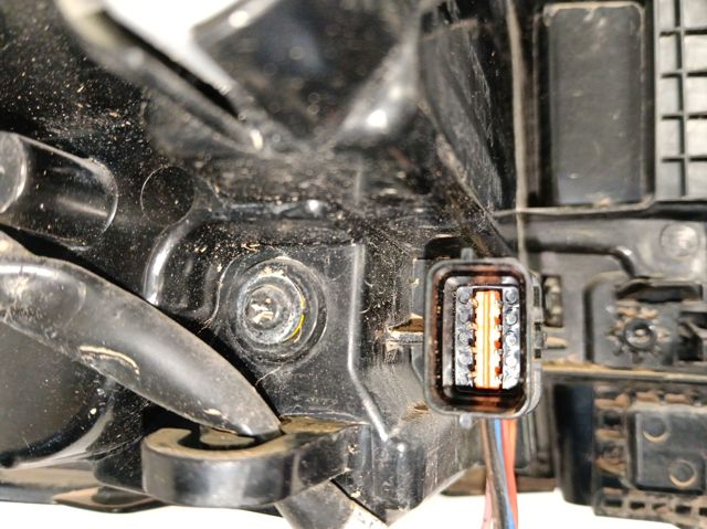 Do koszyka 92402R2100 Hyundai/Kia 