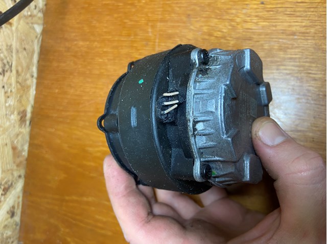 Pompa chłodzenia wodą, dodatkowa elektryczna Peugeot/Citroen 9827567880 cena, od 118,19 USD