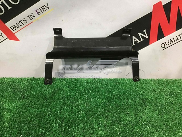 Wspornik zderzaka przedniego środkowy Land Rover LR083118 cena, od 40,77 USD