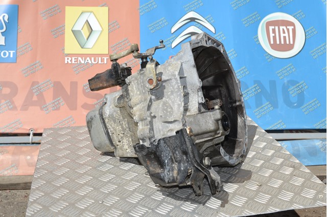 Mechaniczna skrzynia biegów w komplecie Peugeot/Citroen 20CQ66 cena, od 831,91 USD