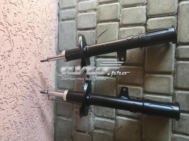 Amortyzator tylny prawy Toyota 485300T040 cena, od 156,75 USD