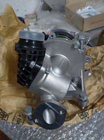 1334244 Opel Pompa chłodząca wodna