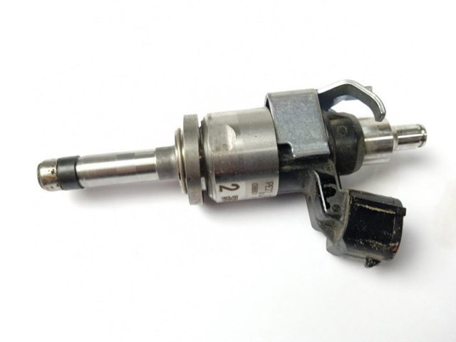 Wtryskiwacz paliwa Mazda PE2713250 cena, od 143,02 USD