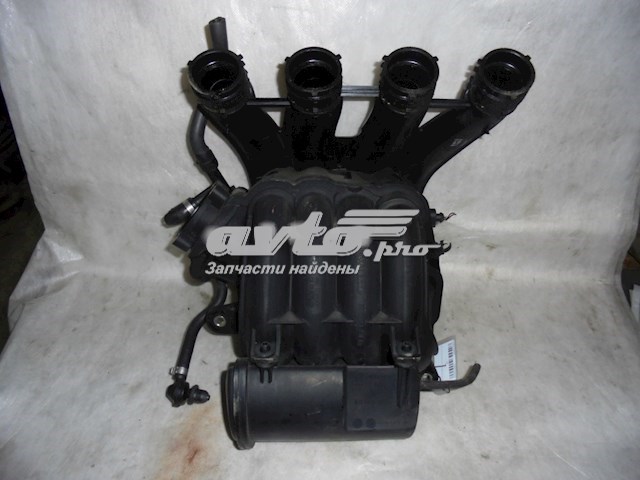 Kolektor ssący Audi A4 B6 sedana (8E2) (2000 - 2005) cena, od  