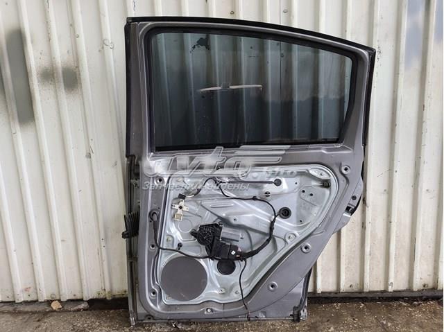 Drzwi tylne prawe Volkswagen Passat B5 sedana (3B3) (2000 - 2005) cena, od 216,60 USD