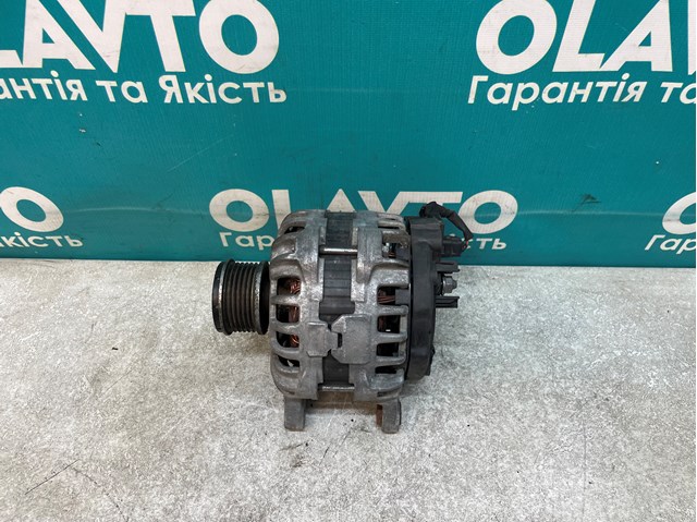 231001956R Renault (RVI) alternator