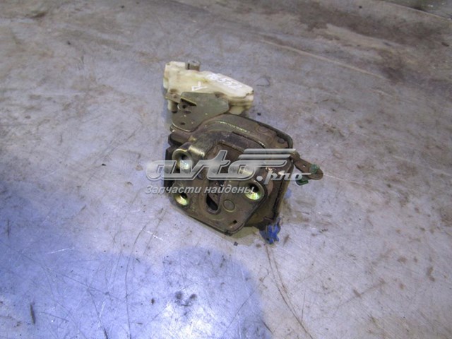  Zamek drzwi przednich prawych Nissan Almera 2