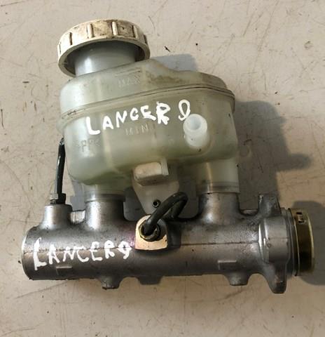 Główny cylinder hamulców Mitsubishi Lancer IX