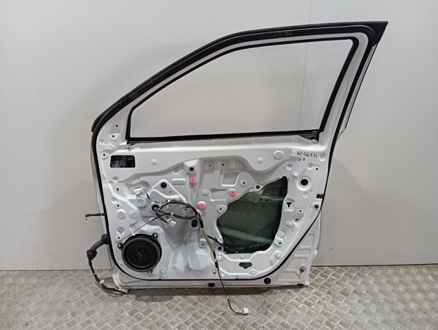 Drzwi przednie prawe Toyota Yaris CROSS SUV (MXP) (2020 - 2026) cena, od 756,12 USD