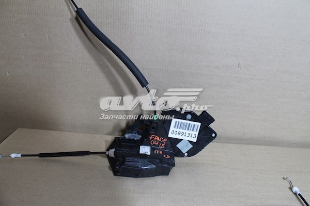 Zamek drzwi przednich prawych T4A10216 Jaguar
