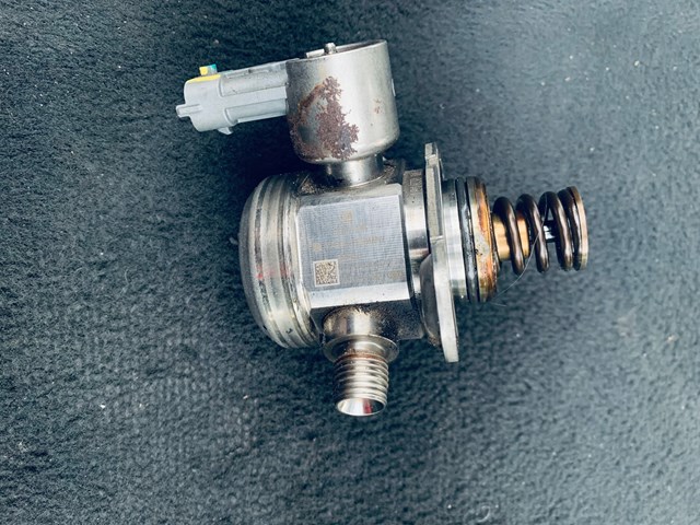 Pompa wtryskowa wysokiego ciśnienia 12629135 General Motors